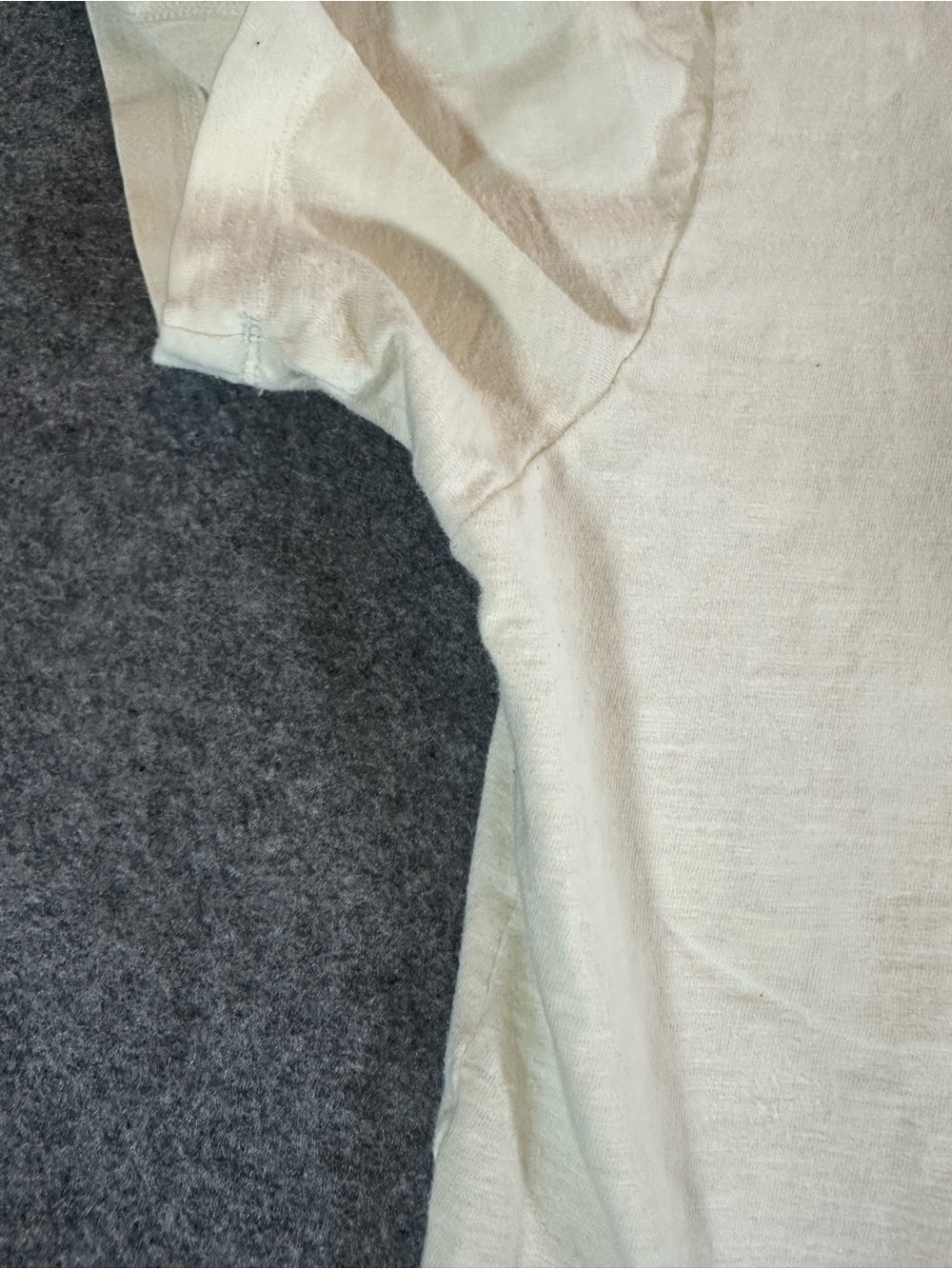 Vintage Banana Republic Elephant top - Picture 5 of 6